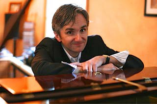 Craig Bidondo at piano